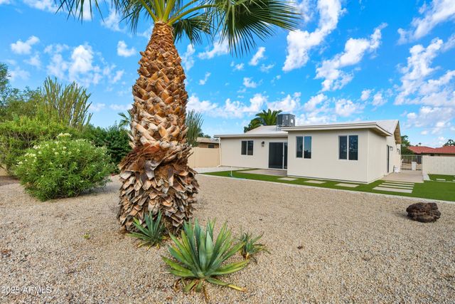 26661 S HOWARD Drive, Sun Lakes, AZ 85248