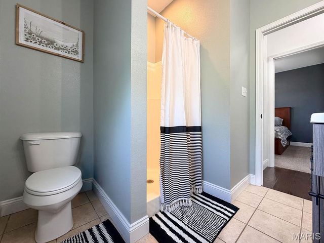 5437 Highway D, Farmington, MO 63640