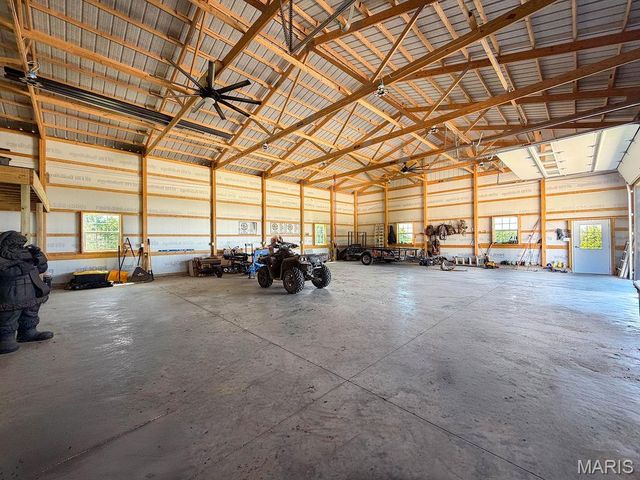 5437 Highway D, Farmington, MO 63640
