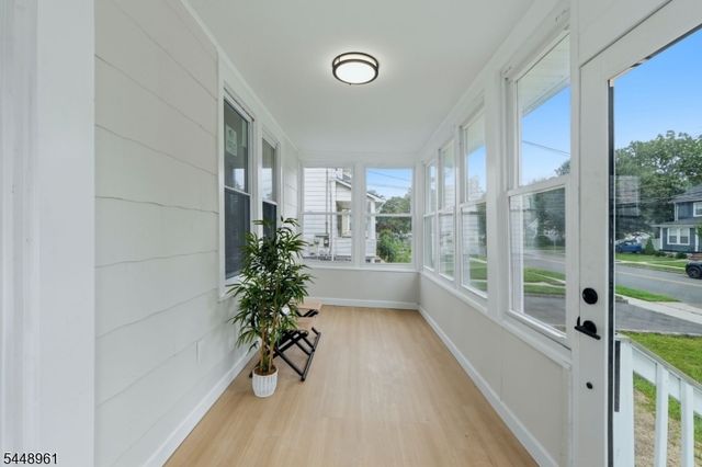 37 W Colfax Ave, Roselle Park Boro, NJ 07204