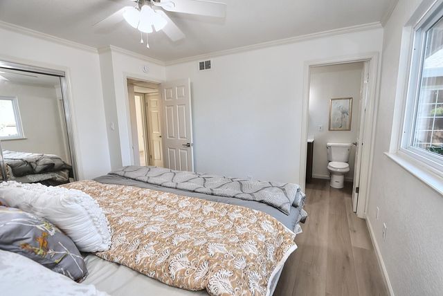 6430 Sandstone St, Carmichael, CA 95608