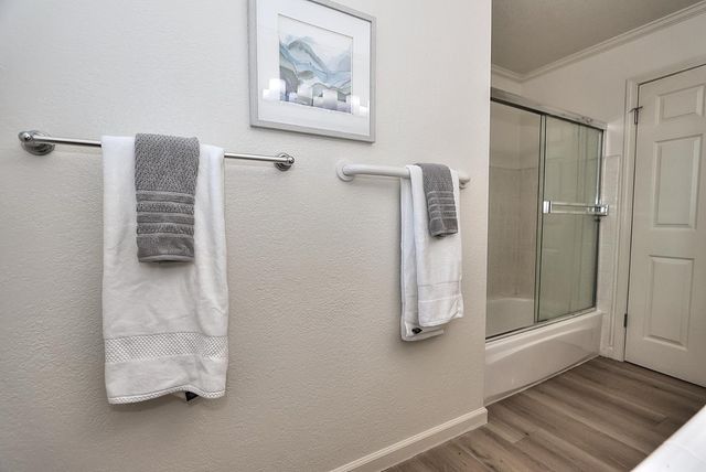 6430 Sandstone St, Carmichael, CA 95608
