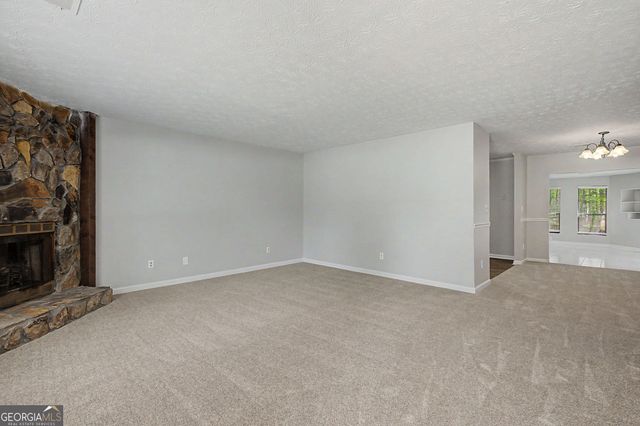 7085 Hania Drive, Fairburn, GA 30213