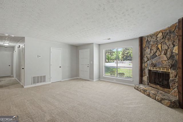 7085 Hania Drive, Fairburn, GA 30213