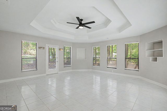 7085 Hania Drive, Fairburn, GA 30213