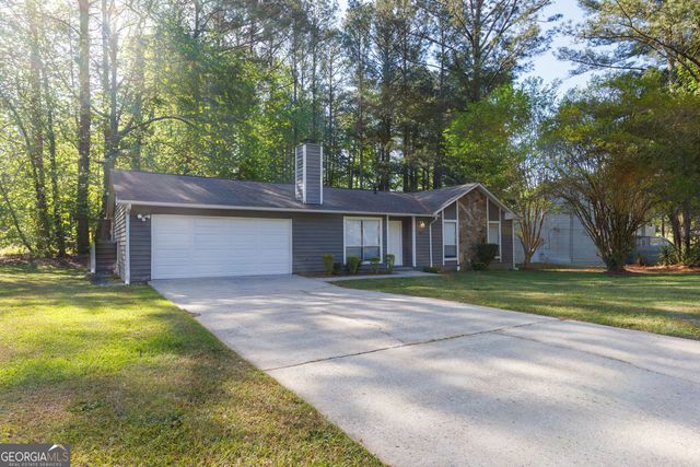 7085 Hania Drive, Fairburn, GA 30213