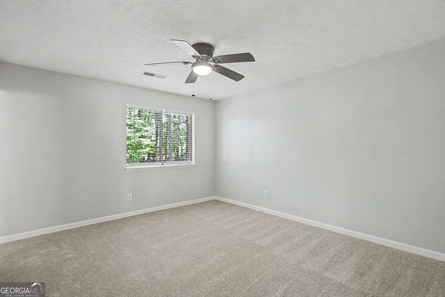7085 Hania Drive, Fairburn, GA 30213