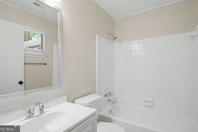 7085 Hania Drive, Fairburn, GA 30213