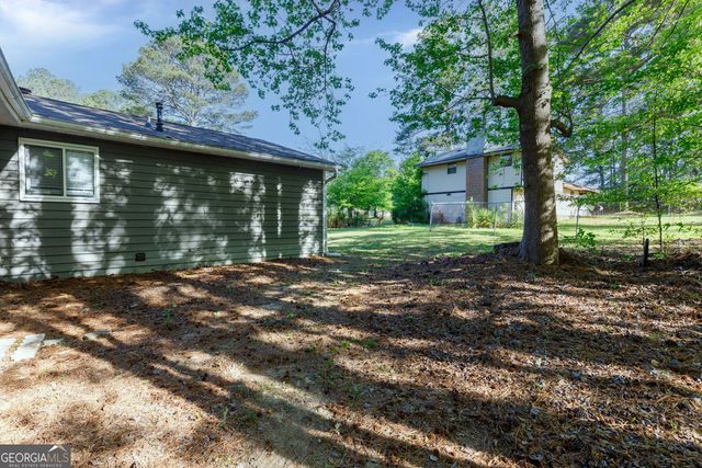 7085 Hania Drive, Fairburn, GA 30213
