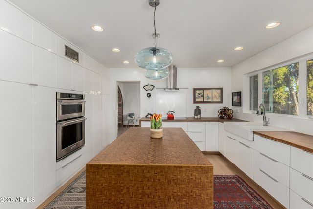 1524 E FAIRBROOK Street, Mesa, AZ 85203