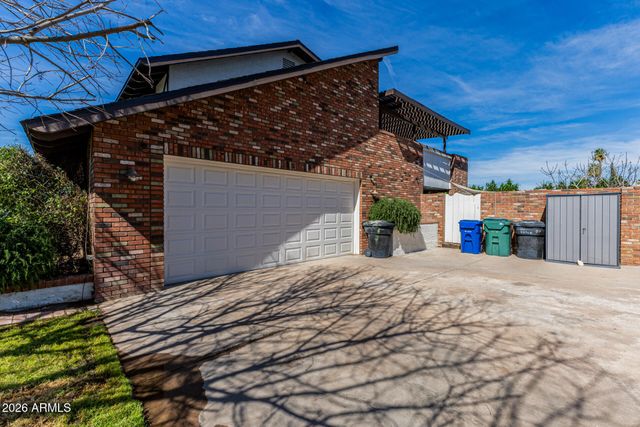 1524 E FAIRBROOK Street, Mesa, AZ 85203