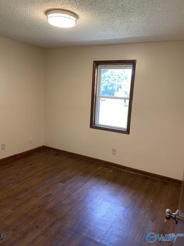 1332 Oshaughnessy Avenue NE 1234, Huntsville, AL 35801