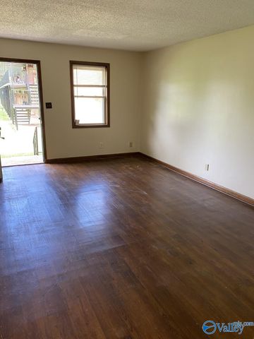 1332 Oshaughnessy Avenue NE 1234, Huntsville, AL 35801