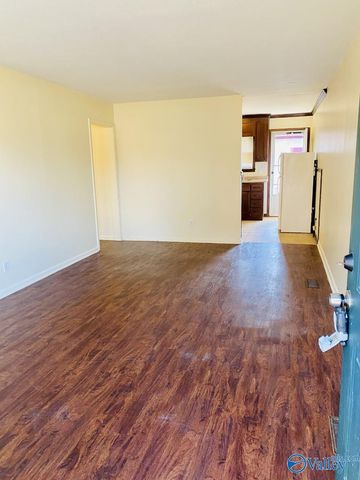 1332 Oshaughnessy Avenue NE 1234, Huntsville, AL 35801