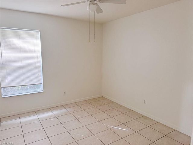 2046 NE 6th ST, Cape Coral, FL 33909