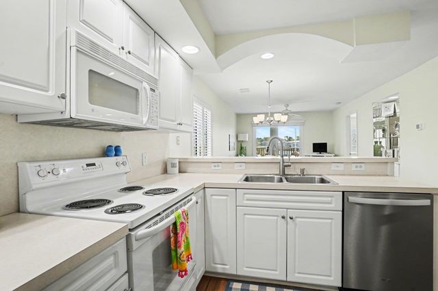 4421 Eastport Blvd Unit H1, Little River, SC 29566