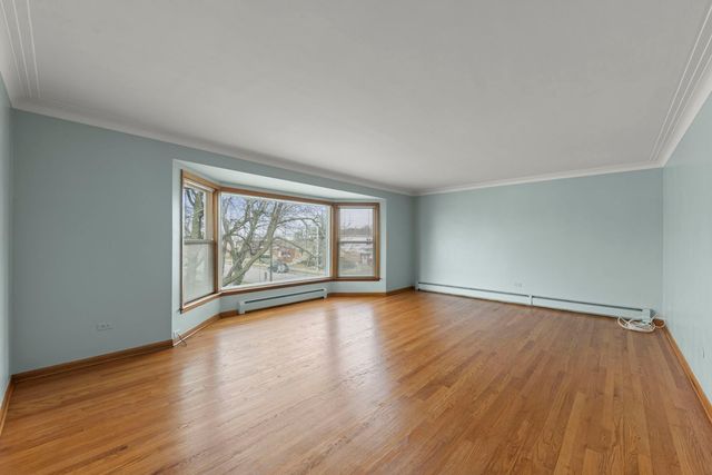 6401 W 52nd Street 2, Chicago, IL 60638