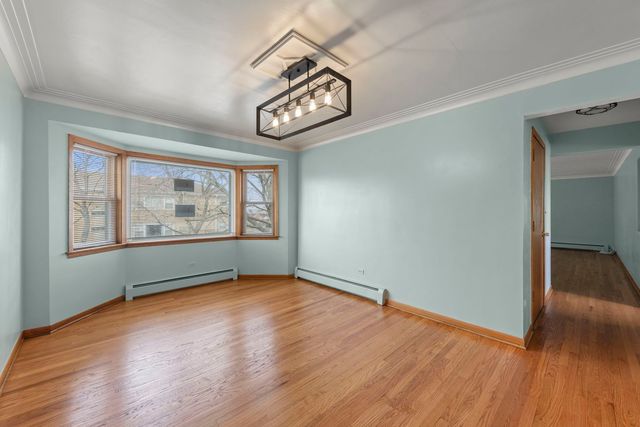 6401 W 52nd Street 2, Chicago, IL 60638