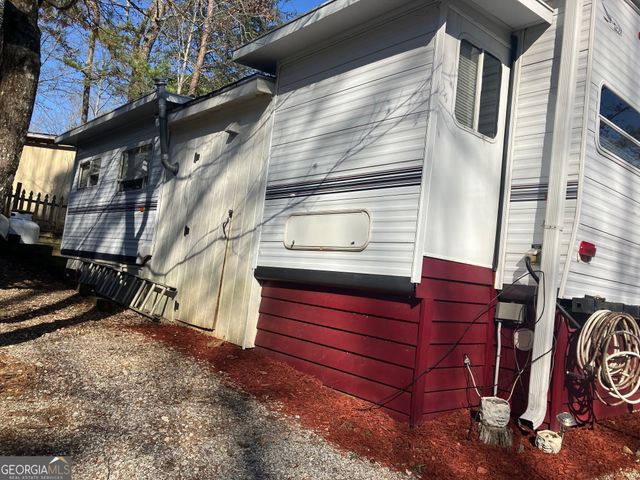 85 Rocky Lane, Cleveland, GA 30528