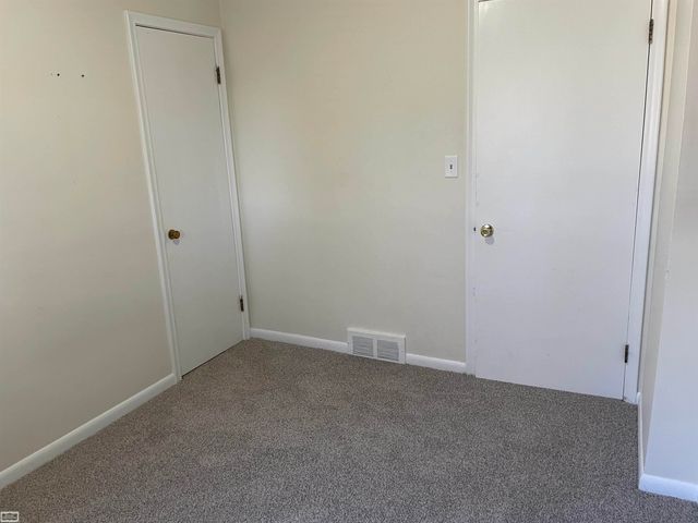 26371 COMPSON Street, Roseville, MI 48066