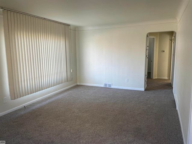 26371 COMPSON Street, Roseville, MI 48066