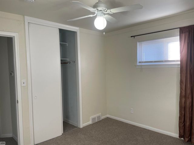 26371 COMPSON Street, Roseville, MI 48066