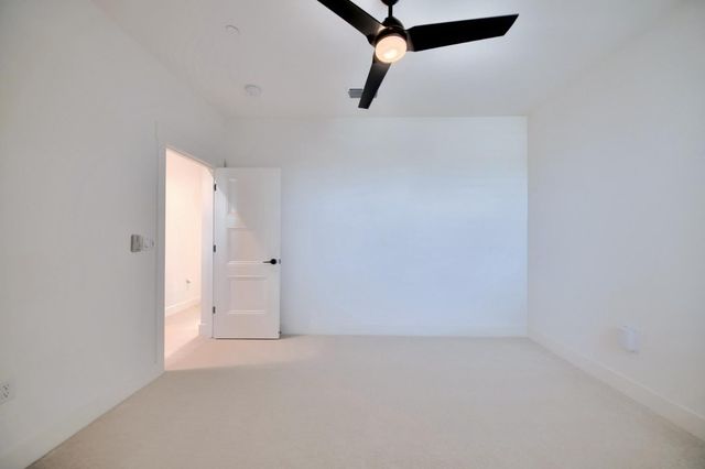 2150 Mulholland Dr, Lathrop, CA 95330