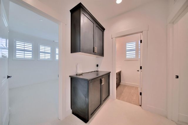 2150 Mulholland Dr, Lathrop, CA 95330