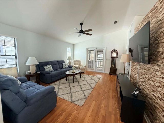 3909 NE 22ND STREET, Ocala, FL 34470