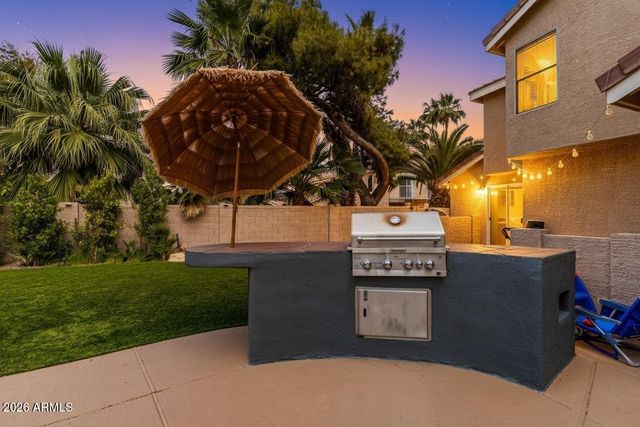 1114 N WHIPPLE Court, Gilbert, AZ 85233