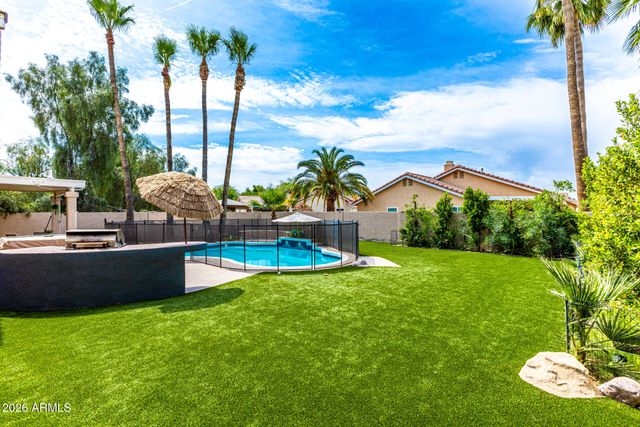 1114 N WHIPPLE Court, Gilbert, AZ 85233