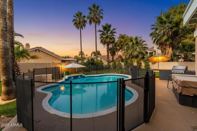 1114 N WHIPPLE Court, Gilbert, AZ 85233