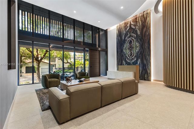 3034 Oak Ave 208, Miami, FL 33133