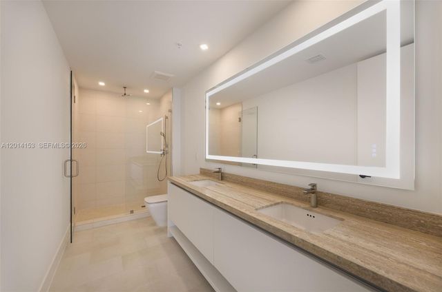 3034 Oak Ave 208, Miami, FL 33133