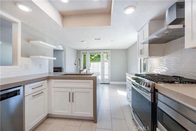 2782 Longwood Court, Costa Mesa, CA 92626
