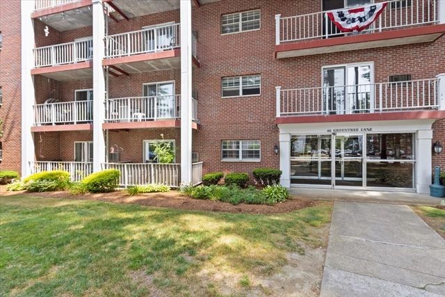 46 Greentree Ln 16, Weymouth, MA 02190