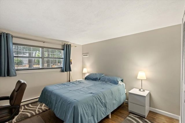 46 Greentree Ln 16, Weymouth, MA 02190