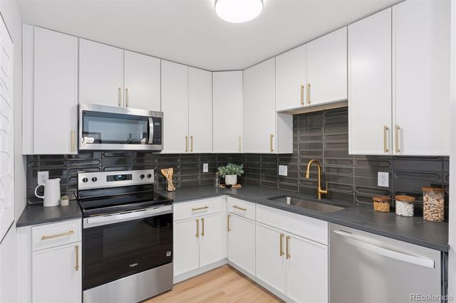 1404 W Lake Avenue, Littleton, CO 80120