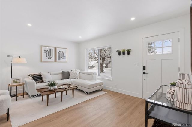 1404 W Lake Avenue, Littleton, CO 80120