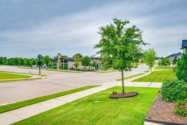 309 Savannah Lane, Oak Point, TX 75068