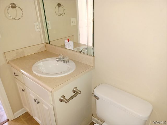 9930 Lenox, Tuscaloosa, AL 35405