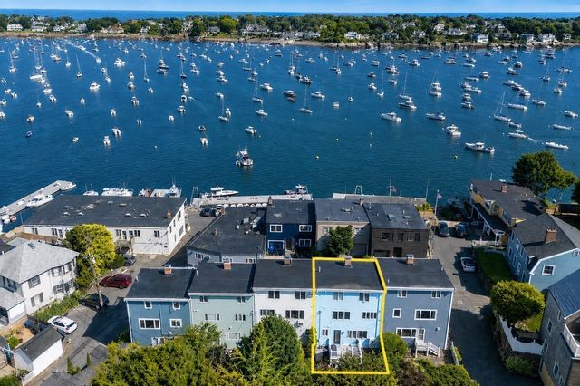 2 Mariners Ln, Marblehead, MA 01945