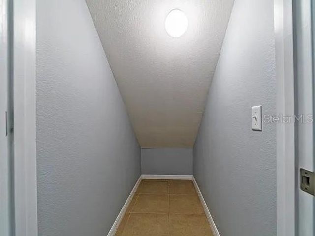 10201 HAWK STORM AVENUE, Tampa, FL 33610