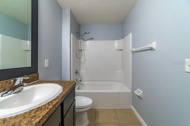 10201 HAWK STORM AVENUE, Tampa, FL 33610