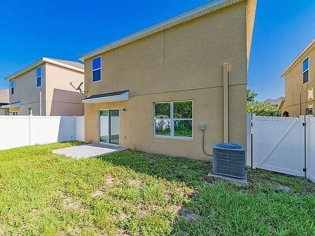 10201 HAWK STORM AVENUE, Tampa, FL 33610