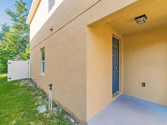 10201 HAWK STORM AVENUE, Tampa, FL 33610