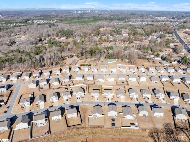 1088 Longstone Way, Spartanburg, SC 29306