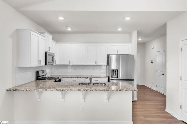 1088 Longstone Way, Spartanburg, SC 29306