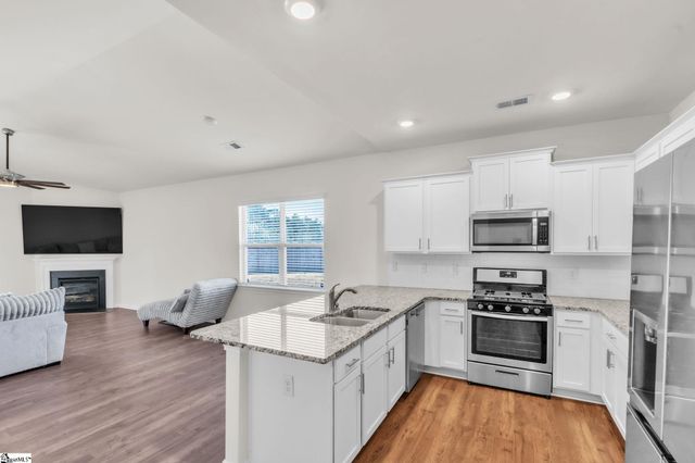 1088 Longstone Way, Spartanburg, SC 29306