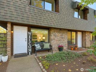 20620 76th Avenue W #A, Edmonds, WA 98026